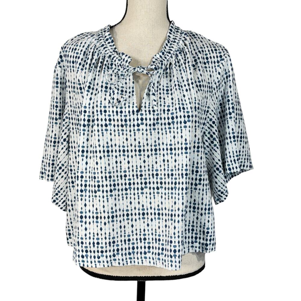 Universal Thread Medium Top Linen Blend Keyhole V-Neck 3/4 Sleeves Abstract Boxy